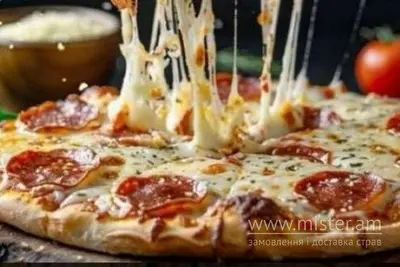 Піца "Мисливські ковбаски" середня Enjoy Food undefined фото