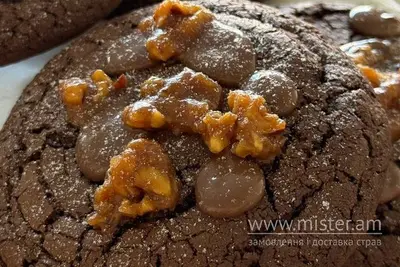 Печиво Брауні з карамелью та фундуком Patisserie Cafe undefined фото