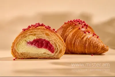 Круасан ягідний Малахіка undefined фото