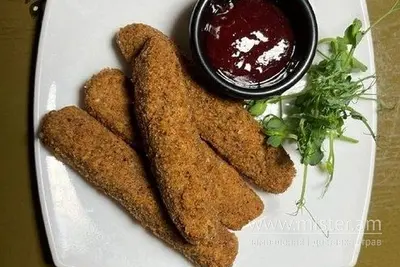 Сир моцарела фрі з брусничним соусом Western undefined фото