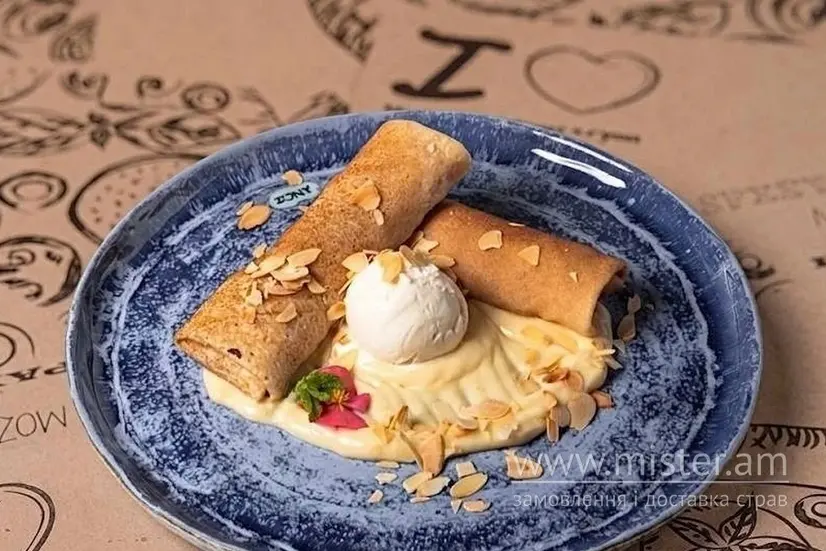 Млинці з пасерованими яблуками - "New York Street Pizza" в Луцьку фото 