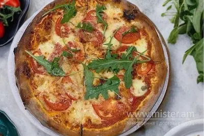 Піца "Маргарита" 30 см New York Street Pizza undefined фото