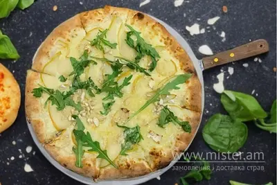 Піца з грушею та Камамбером New York Street Pizza undefined фото
