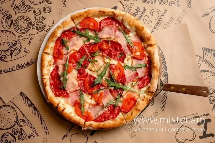 Піца "Три м`яса" 30 см - "New York Street Pizza" в Луцьку фото