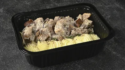 Жульєн з куркою і грибами та картопляне пюре Meat Bar на Софійській площі undefined фото