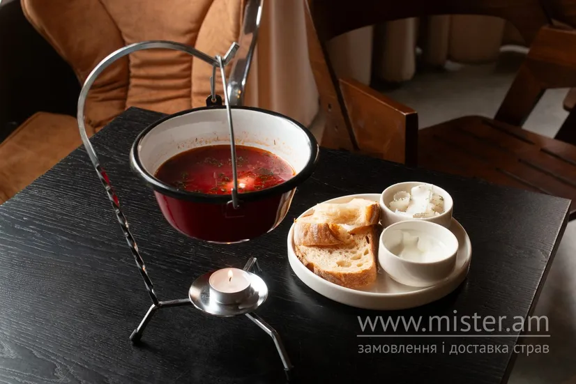Червоний борщ - "Michele" в Чернівцях фото 