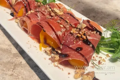 Персик в хамоні Trattoria undefined фото