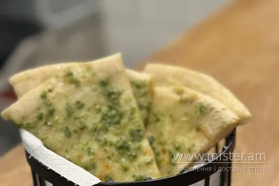 Фокача з песто Trattoria undefined фото
