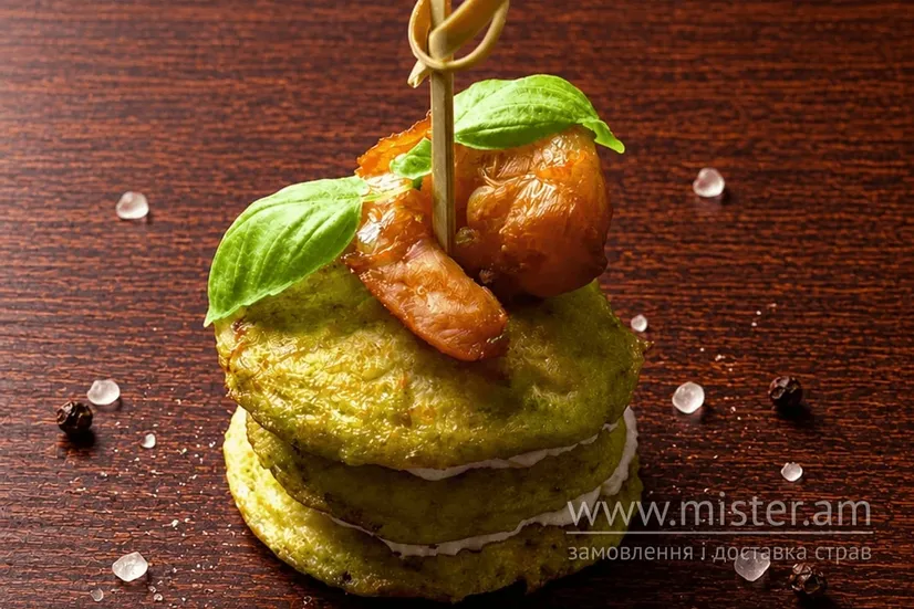 Кабачкові оладки з креветкою та лимонним мусом - "Granat" в Шептицькому фото 