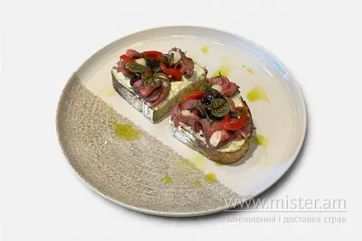 Брускета з ростбіфом Trattoria undefined фото
