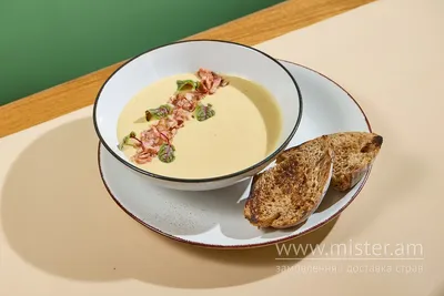 Крем-суп з сочевиці та беконом  Pecorini undefined фото