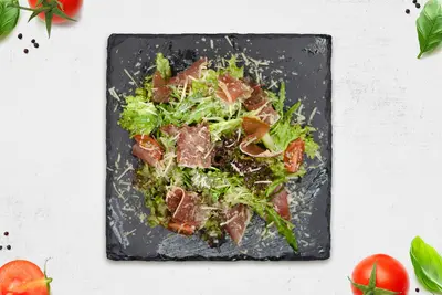Салат з прошутто Хочу Sushi-Pizza & Grill undefined фото