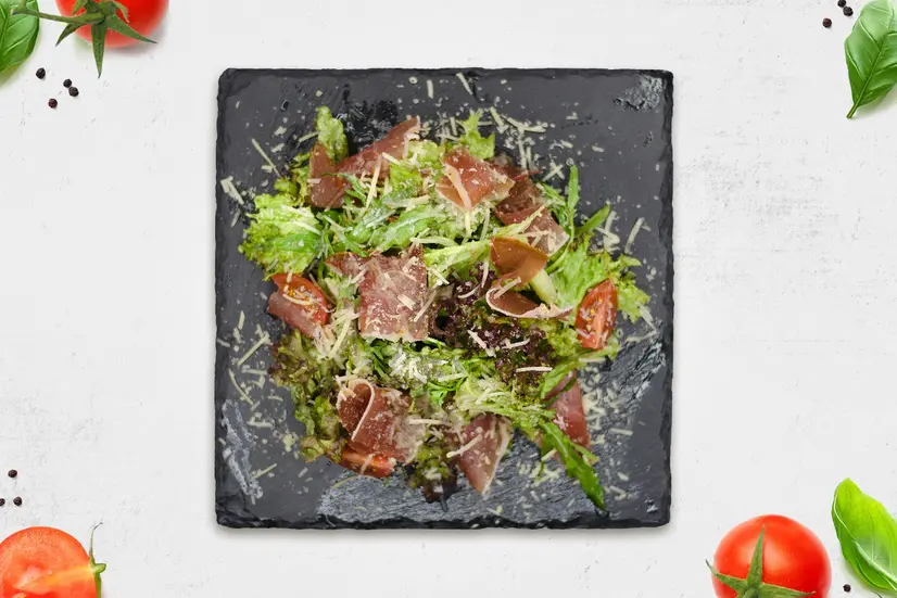 Салат з прошутто - "Хочу Sushi-Pizza & Grill" в Сумах фото