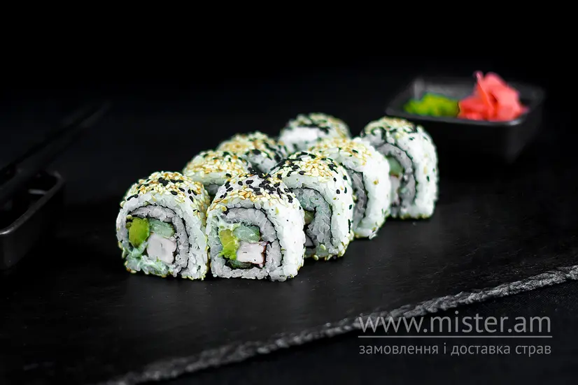 Рол "Каліфорнія" з креветкою в кунжуті - "Sushi-Pizza by La Spezia (вул.Харківська, 5/1)" в Сумах фото 