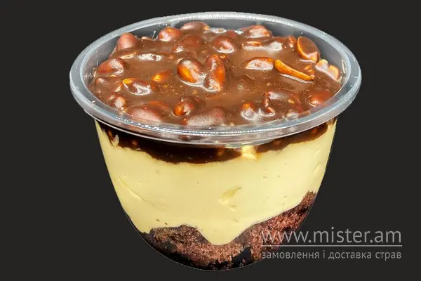 Десерт Трайфел Снікерс - "Sushi-Pizza by La Spezia (вул.Харківська, 5/1)" в Сумах фото 