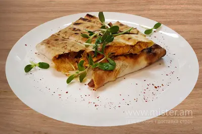 Лаваш з сиром та овочами Хутірець undefined фото