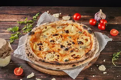🌱 З копченим сиром піца на заквасці TREBA Pizza & Sushi undefined фото