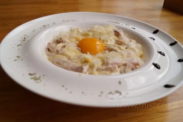 Паста Карбонара - "Ciabatta" в Чернівцях фото 