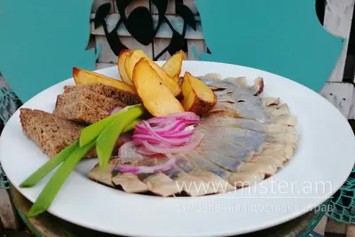 Оселедець з картоплею Bierdeckel undefined фото