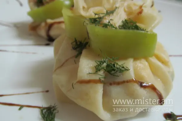 Млинці з ніжною курочкою та грибами - "Амстердам" в Чернігові фото