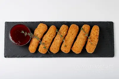 Смажений сир з соусом із журавлини Хочу Sushi-Pizza & Grill undefined фото