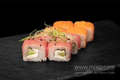 Рол "Філадельфія" з тунцем і лососем 50/50 Sushi-Pizza by La Spezia (вул.Харківська, 5/1) undefined фото