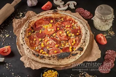 Піца житня "Фірмова" 30 см Treba Pizza undefined фото