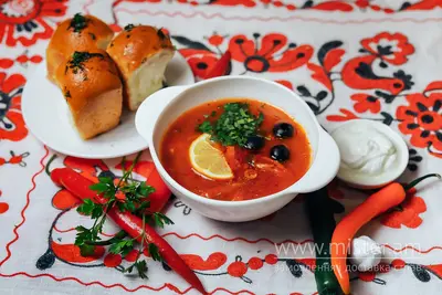 Солянка м`ясна домашня. ***без пампушок! Варенична undefined фото