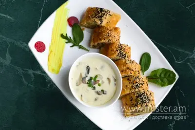 Маїна з м`ясом та грибами Cleo Rest undefined фото