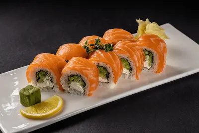 Філадельфія з лососем (8 шматочків) TREBA Pizza & Sushi undefined фото