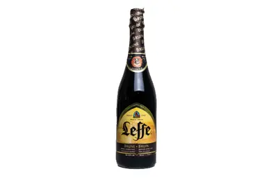 Пиво "Leffe Brune" Green House undefined фото