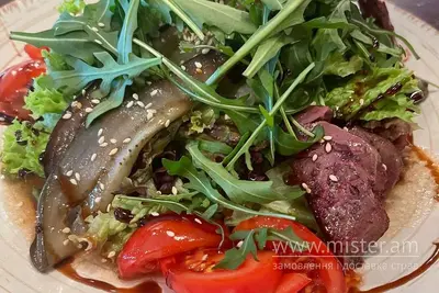 Салат з печінкою індички Юніон Джек undefined фото