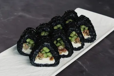 Нуар Panda Rolls undefined фото