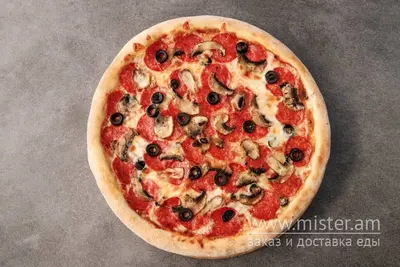 Піца "Італійська" 45 см Rock it pizza&sushi undefined фото