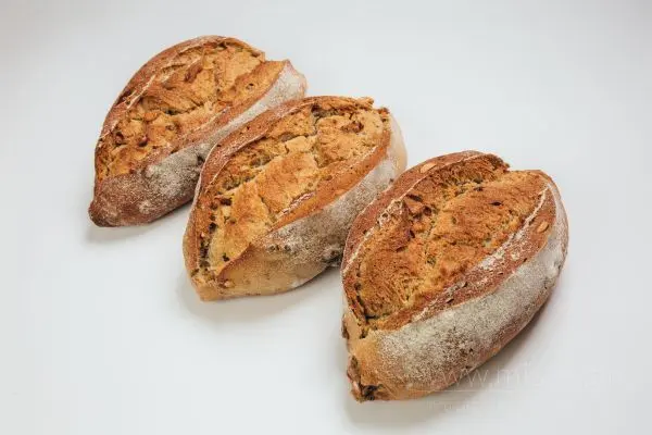 Хліб "Житній з горіхом" - "Ciabatta" в Чернівцях фото