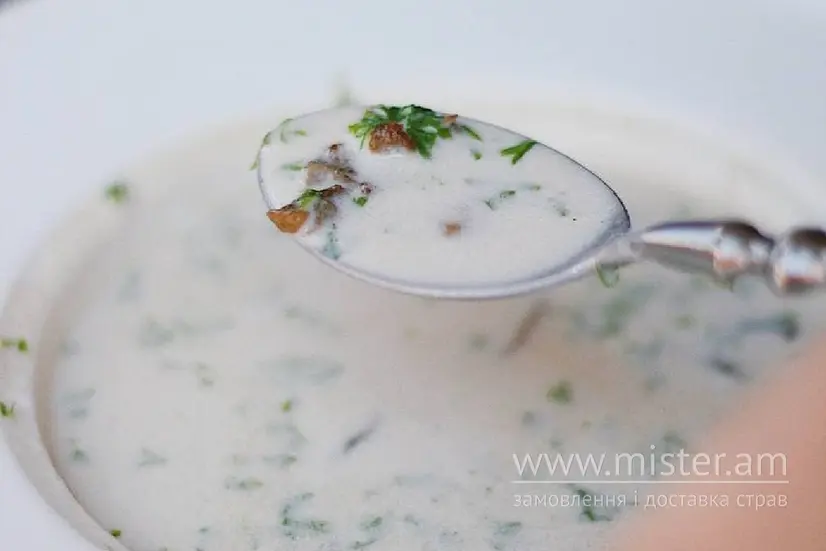 Вершковий суп з телятиною та грибами - "Pasta Basta" в Чернігові фото 