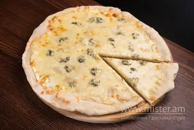 Піца "4 сири" 30 см Burger Pizza Loft undefined фото
