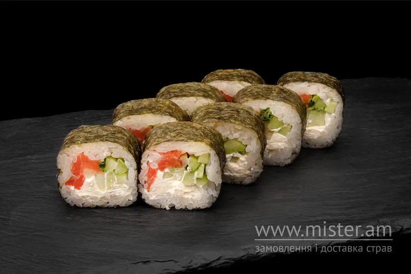 Футомакі з лососем - "Sushi-Pizza by La Spezia (вул.Харківська, 5/1)" в Сумах фото 