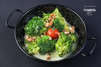 Broccoli in a creamy sauce with cheese Dor Blue Готуємо з ❤️, з 1999 undefined photo