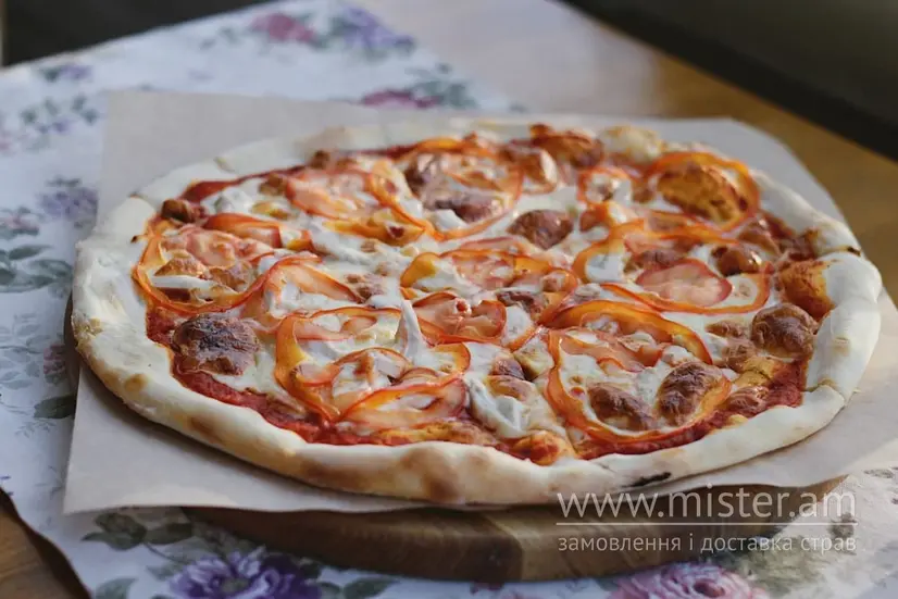 Піца з куркою та сиром - "Peperoni" в Чернігові фото 