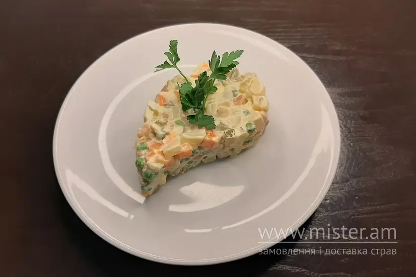 Салат "Олів`є" з лососем - "VIN&GRET" в Сумах фото