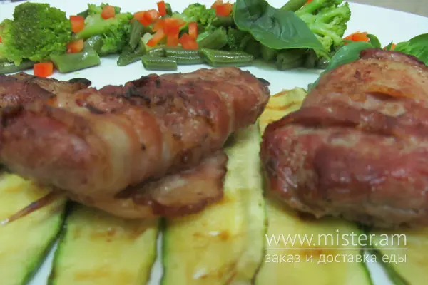 Філе міньйон з овочами - "Амстердам" в Чернігові фото