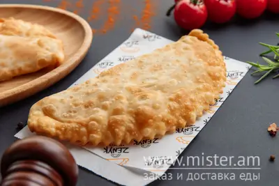 Чебурек з сиром Zenyk Varenyk undefined фото