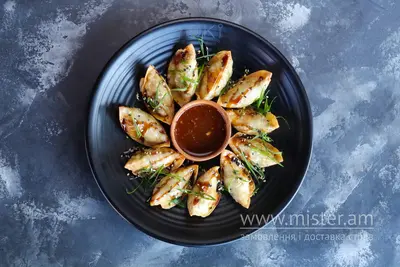 Гьодза Аге з телятиною Yoki restaurant undefined фото