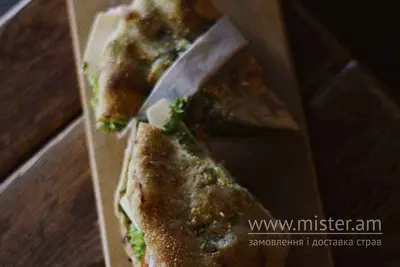 Паніні з куркою та беконом Pasta Basta undefined фото