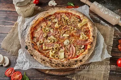 Піца на заквасці "Капрічоза" 30 см Treba Pizza undefined фото
