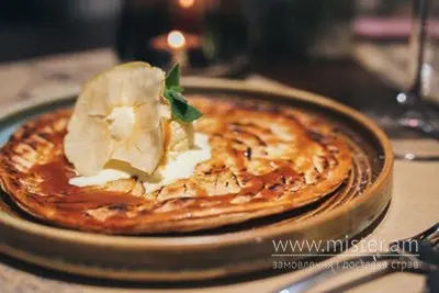 Яблучна тарта Cafe de Vino undefined фото
