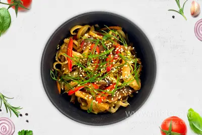 Удон з курячою грудкою Хочу Sushi-Pizza & Grill undefined фото
