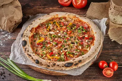 Грибна з беконом піца на заквасці TREBA Pizza & Sushi undefined фото