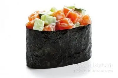 Гункан з копченим лососем та огірком Nаminaj Sushi undefined фото